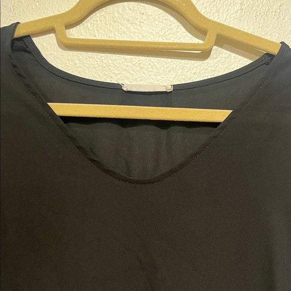 Bundle of Two Lush Black Tops Loose Fitting V-Neck Blouses - Picture 10 of 11